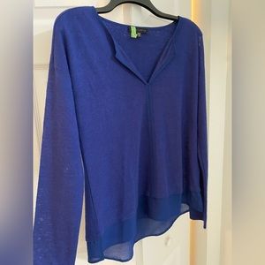 Lightweight slightly sheer V-neck sweater by Sanctuary.